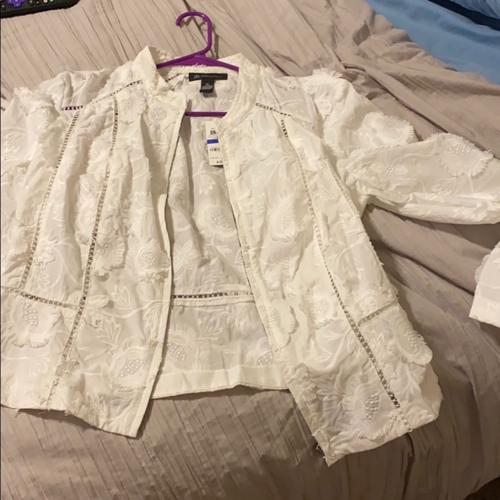INC bright white jacket lace flowers XL NWT Macys